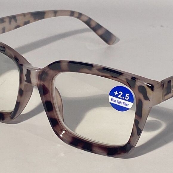 1097 Claudia 2.5 Oversize Light Tortoise Reading Glasses Square Concave Reade… - Picture 8 of 9